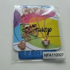 ディズニー ミッキー ペンダント ネックレス　スワロフスキー