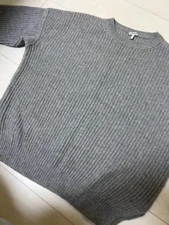 ロエベ　ニットのサムネイル