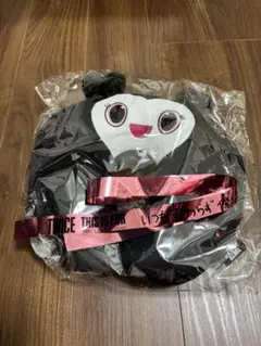 TWICE チェヨン チェンブリー ネックピロー 商品詳細ページ | ONCE JAPAN OFFICIAL SHOP | TWICE LOVELYS