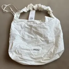 emmi ヨガ　ホワイト トートバッグ