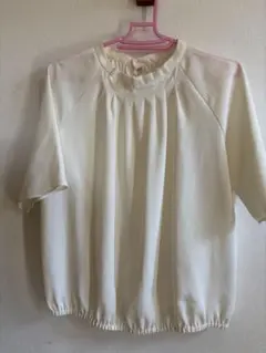 グリーンレーベルリラクシング　スタンドタックブラウス【M】半袖　アイボリー　白