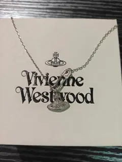 Vivienne Westwood 安全ピン オーブ ネックレス シルバーのサムネイル