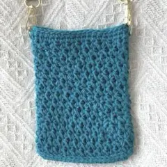 かぎ針編み スマホショルダーバッグ　ターコイズブルー＊handmade＊