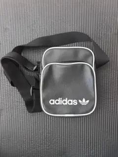 adidas Originals ミニショルダーバッグ ブラックのサムネイル