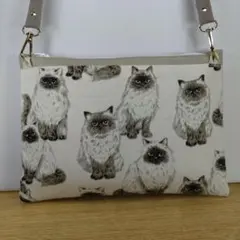 ショルダーバッグ(横型) 白地にイラスト猫