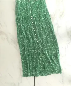 未使用品 マウジー　ヴィンテージ 小花柄 フロントスリット ロングスカート