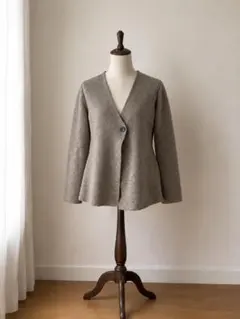 ［ZARA］ ウール混　ノーカラージャケット