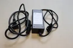 ACアダプター 電源コネクタ 4ピン（メス）