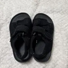 ブラックサンダル 17cm 軽量