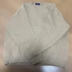 ベージュ クルーネック ニットセーター