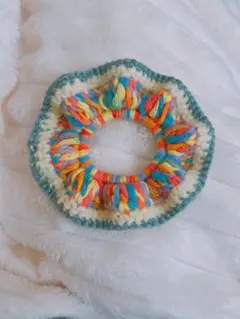 カラフルフリルシュシュ