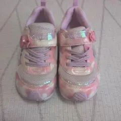 LUVRUSH ピンクスニーカー 18.5cm