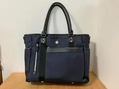 ikkaイッカ　ビジネストートバック（ガジェット）ネイビー