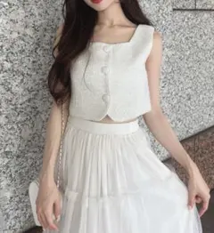 GRL スクエアネックラメツイードベスト dk1256 アイボリー