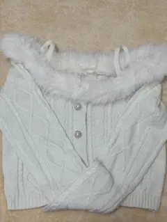 GRL gn549 ファーオフショルダーケーブル編みニットトップス