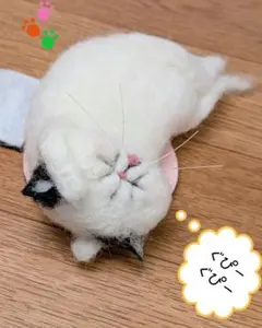ハンドメイド　ぽっちゃりぶさかわ猫　白黒猫　爆睡中　置き物