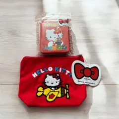 【新品】ハローキティ 3COINS コラボ 2点セット ポーチ＆ステッカー