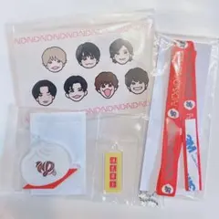 なにわ男子　HARD WORK 特典　なにわんだーまん　アクリルチャーム　絆創膏