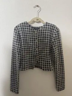 ZARAのツイードカーディガン