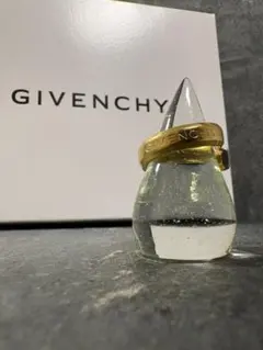 Givenchyゴールドリング23号