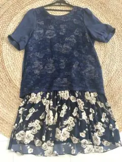 小さい人にもぴったり　blush ネイビー ひざ丈ワンピース 半袖 可愛い系