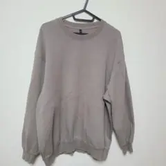 グレー クルーネック スウェット
