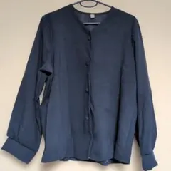 Qi ネイビー Vネック長袖シャツ ※サイズ未記載※