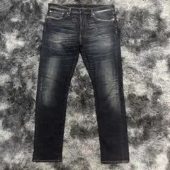 Levi's ダークブルー スリムフィット デニム　510