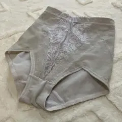 Item thumbnail for item e13a9d9b-536c-4f7e-9005-96d320fd100e