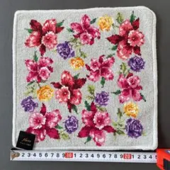 Florine 花柄タオルハンカチ 約24cm