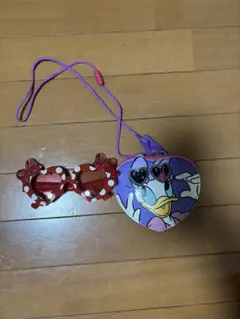 デイジーダック ハート型パスケースとサングラスセット