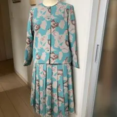 大幅お値下げ！昭和レトロ　柔らか素材スーツ