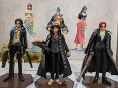 ルフィー、ゾロ、シャンクス、ロビン、フランキー　ワンピースフィギュア6体セット