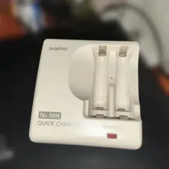 SANYO 急速充電器 NC-MDR02