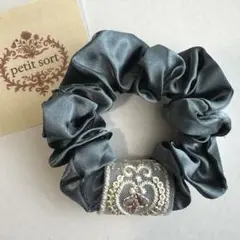 【2点ご購入で1000円】インド刺繍リボンシュシュ No.869