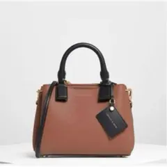 Charles & Keith トップハンドルストラクチャーバッグ