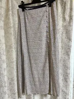 『新品』Do CLASSE ロングスカート　9号