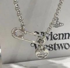 Vivienne Westwood シルバーネックレス
