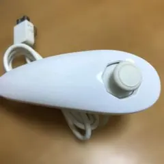 【匿名　送料無料】442-49家庭用ゲーム機　任天堂Wiiヌンチャクホワイト