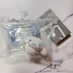 サンリオ シナモン カラビナ フロッキー ガシャポン