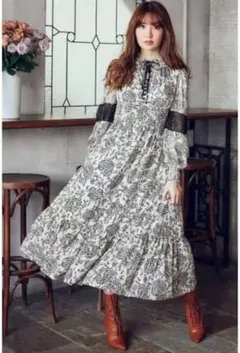 Herlipto Winter Floral Long-sleeve Dress