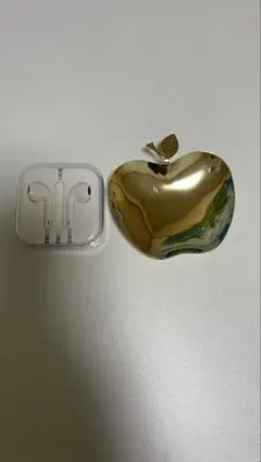 アップル社イヤホン、アップルノベルティーリンゴ皿のサムネイル