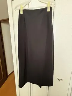 美品　AUNT Marie's フロントスリットスカートのサムネイル