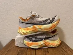 サッカニー エンドルフィン プロ 4（Endorphin Pro 4）