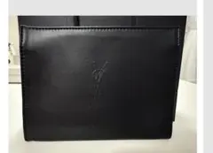 YSL ブラックレザーポーチ
