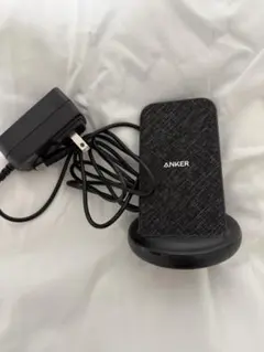 ANKER ワイヤレス充電器 スタンド型　ACアダプター付き