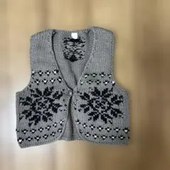 ジーナシス　グレー 雪の結晶柄 ニットベスト