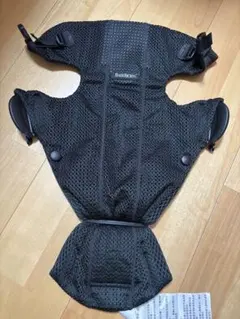 美品⭐︎使用一回⭐︎ベビービョルン 抱っこ紐　ベビーキャリアMINI メッシュ