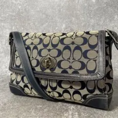 良品　coach コーチ ショルダーバッグ ターンロック　キャンバス ブラックのサムネイル