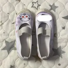 18 キッズ 室内シューズ